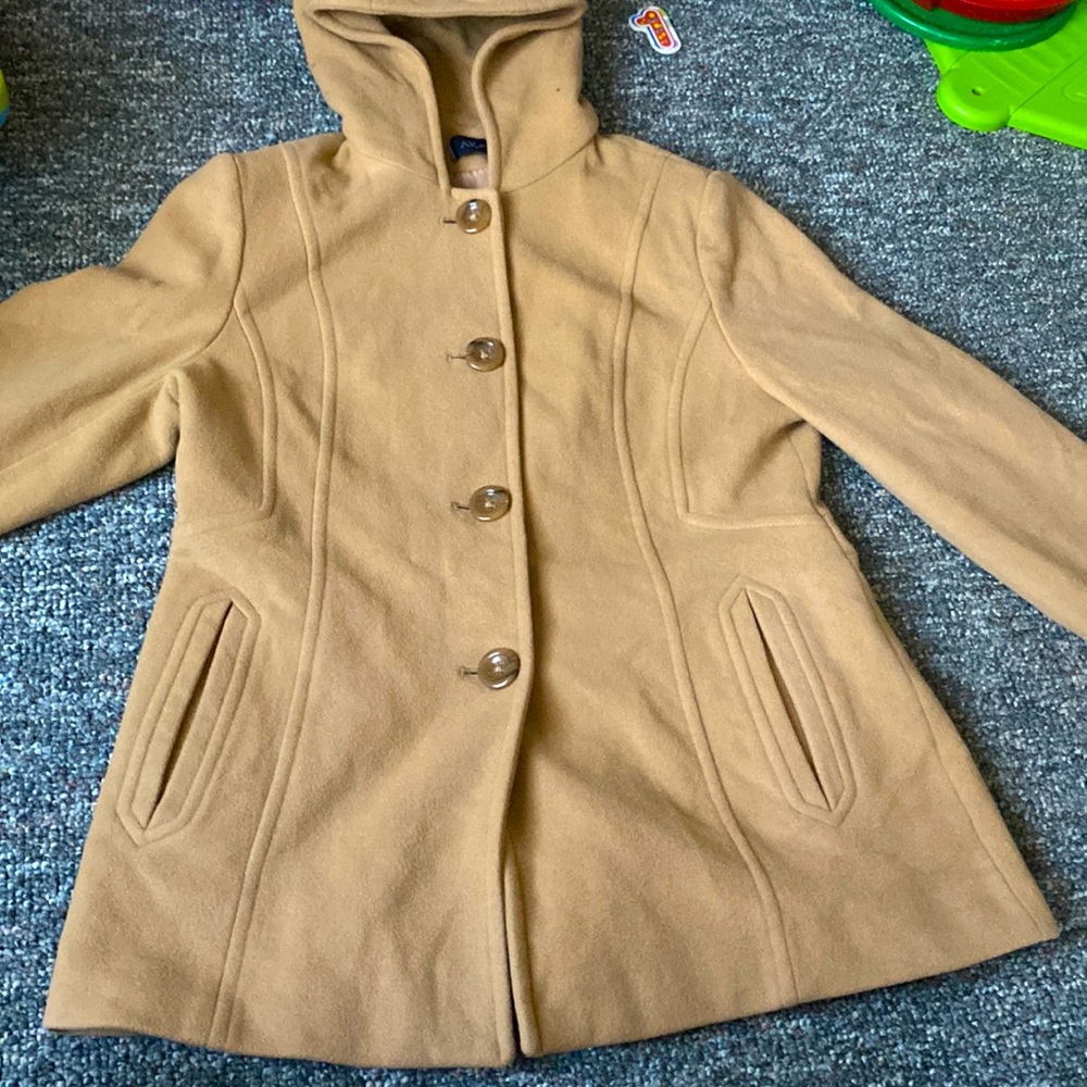 Anne Klein camel button up coat